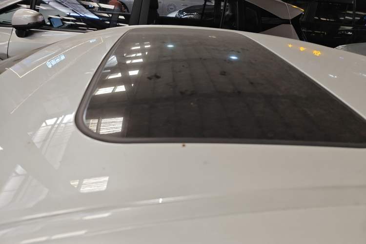 Used Lexus ES 2025 300h Deluxe Edition
