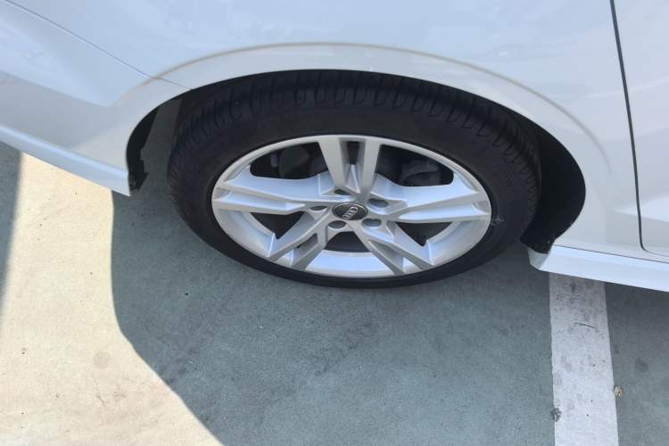 Used Audi A3 2020 Limousine 35 TFSI Fashion Edition China VI Emission Standard