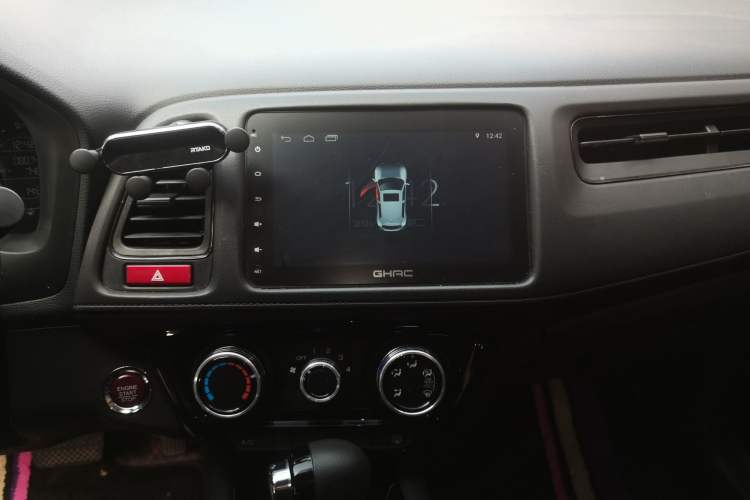 Used Honda Vezel 2017 1.8L CVT Front-Wheel Drive Pioneer Edition