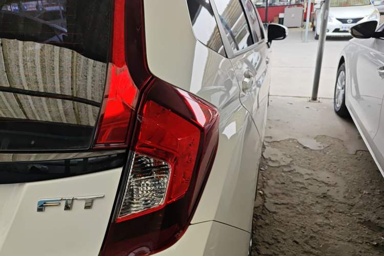 Used Honda Fit 2018 1.5L CVT Comfort Version
