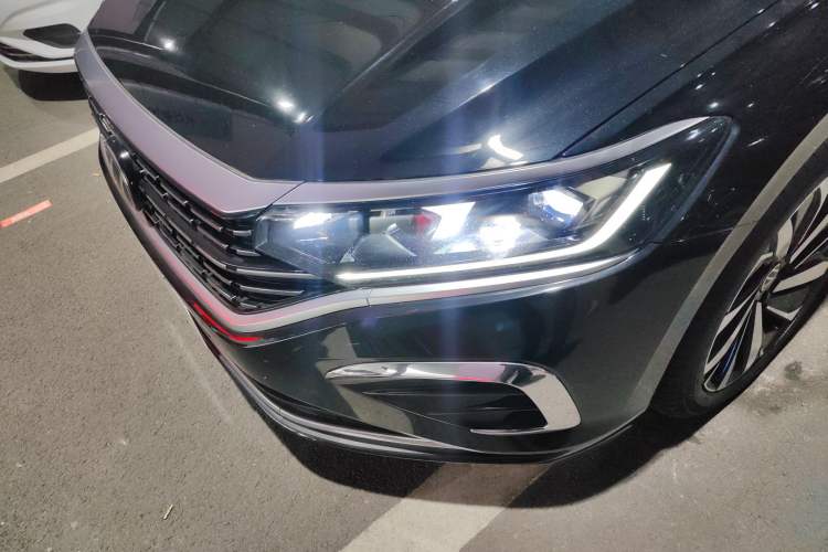 Used Volkswagen Passat 2023 330TSI Elite Edition
