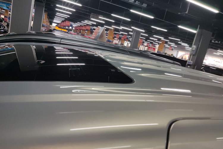 Used Buick GL8 New Energy 2025 Lu Shang Luxury Edition 7-Seater
