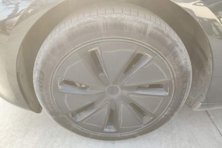 Used Tesla Model 3 2023 Rear-Wheel-Drive Version
