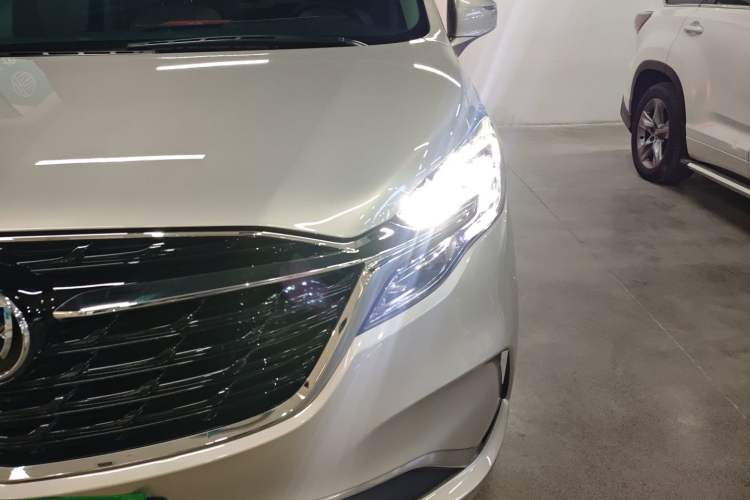 Used Buick GL8 2022 ES Landtrek 653T Comfort Edition
