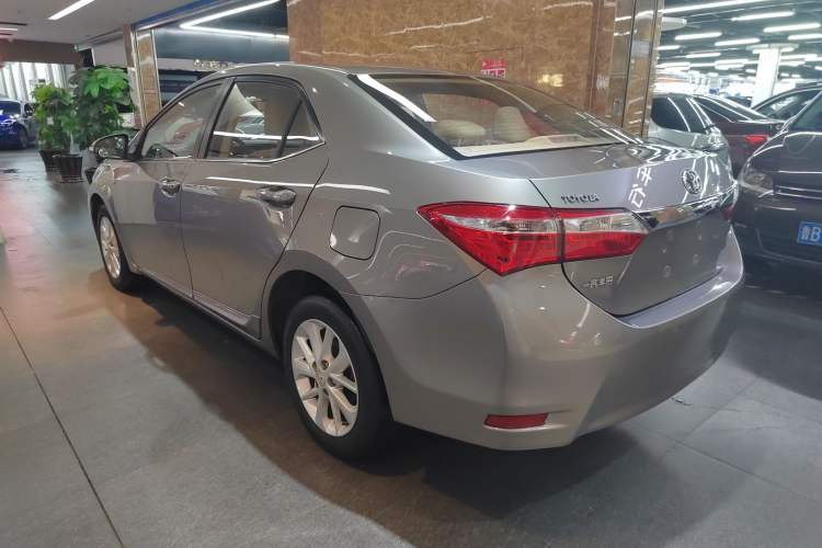 Used Toyota Corolla 2014 1.6L CVT GLX-i