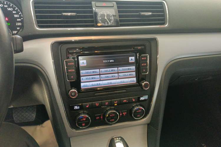 Used Volkswagen Passat 2014 1.8TSI DSG Prestige Edition
