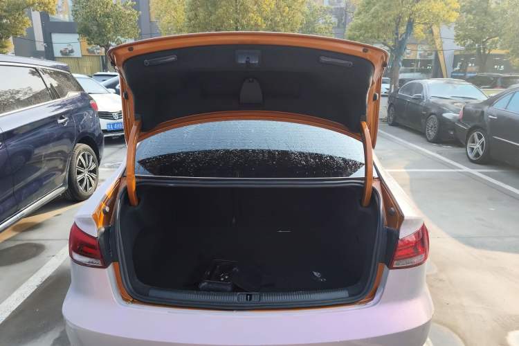 Used Audi A3 2014 Limousine 35 TFSI Automatic Fashion Model
