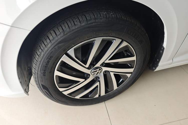 Used Volkswagen Lavida 2023 1.5L Automatic Full-Comfort Edition
