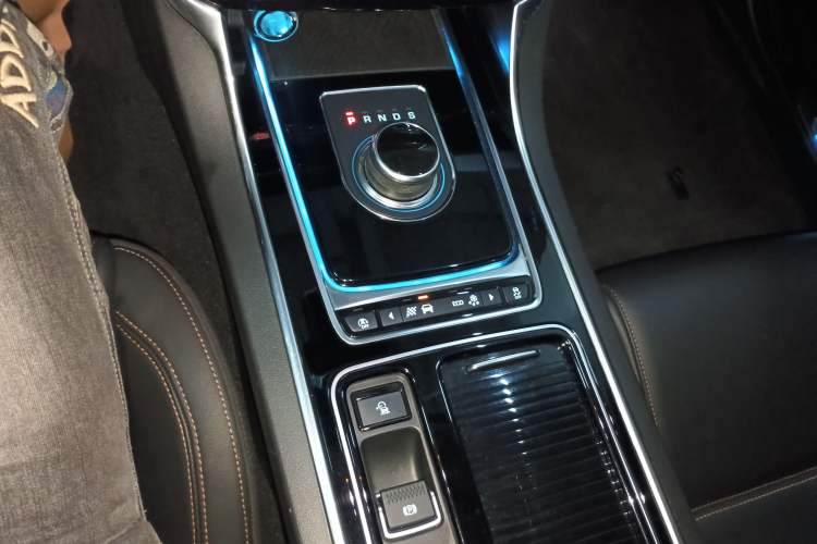 Used Jaguar XEL 2018 2.0T 200 PS Luxury Edition