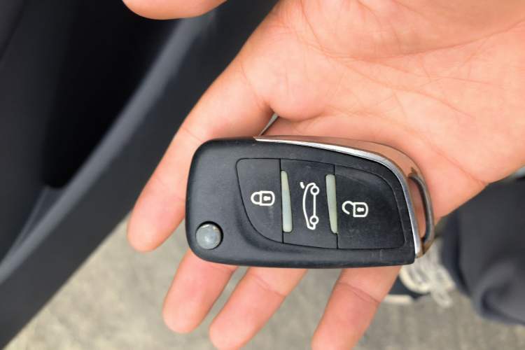 Used Peugeot 308 2014 Enjoy Edition Classic 1.6L Manual YouShang Model