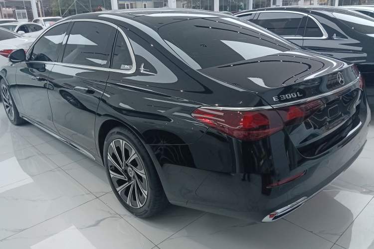 Used Mercedes-Benz E-Class 2024 E 300 L Luxury Model
