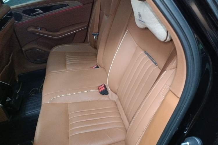 Used Hongqi H9 2022 2.0T Smart Connect Flagship Edition
