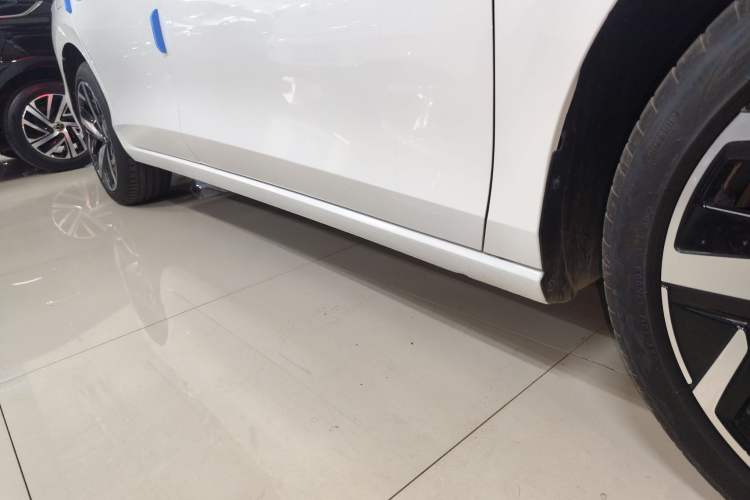 Used Volkswagen Lamando 2025 Lavida L 280TSI DSG Cool & Spicy Edition
