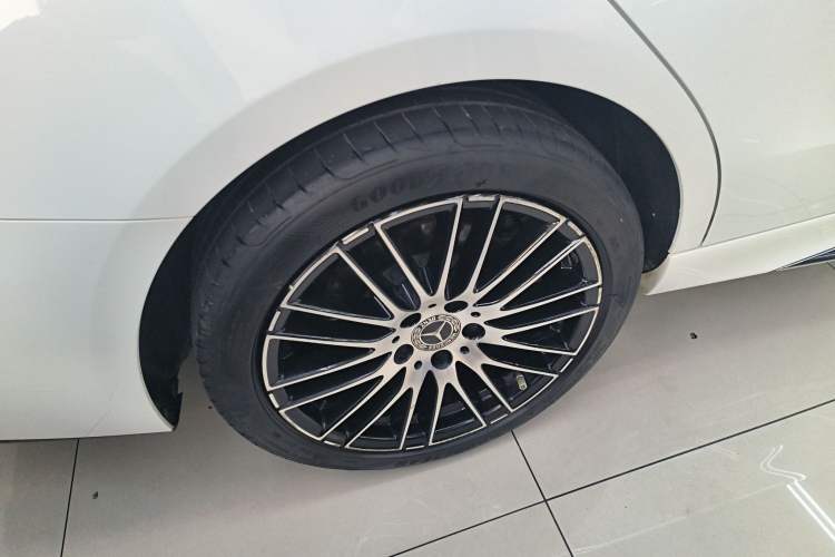 Used Mercedes-Benz C-Class 2023 Restyled C 260 L Sport Edition
