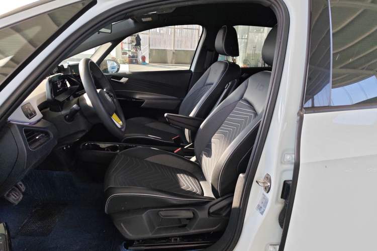 Used Volkswagen ID.3 2023 Pure Smart Edition
