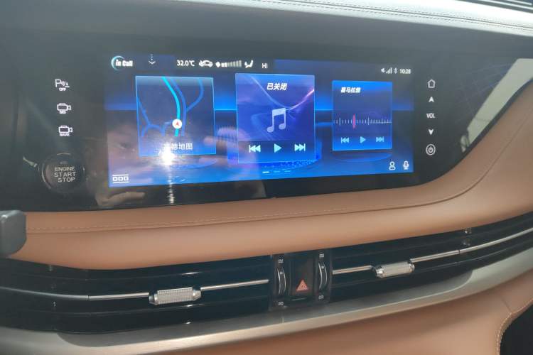 Used Changan CS95 2021 2.0T Two-Wheel Drive Luxury Version
