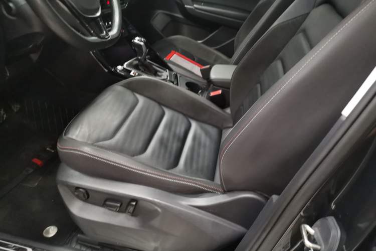 Used Volkswagen Tayron 2020 330TSI Two-Wheel Drive Luxury Smart Connectivity Version
