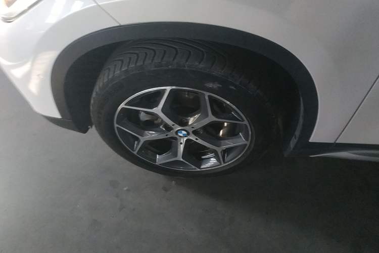 Used BMW X1 2016 sDrive18Li Luxury Model
