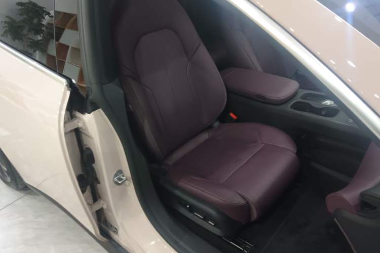 Used Nio ET5 2024 75 kWh
