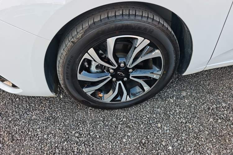 Used Chevrolet Monza 2019 RS 330T Automatic Comfort Edition China VI Standard
