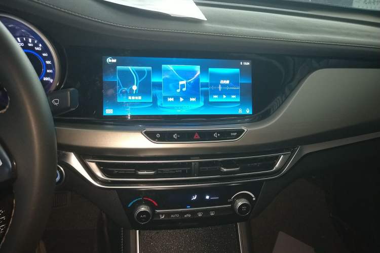 Used Changan Eado 2018 High-Energy Edition 1.6L GDI Automatic Pioneer Model China V Standard
