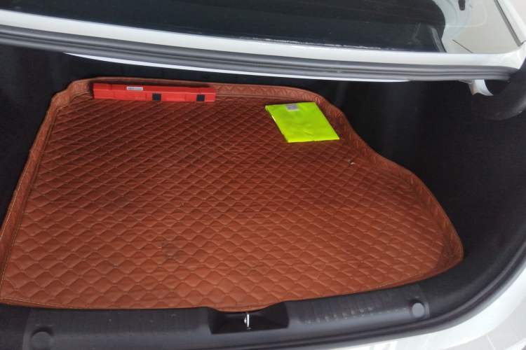 Used  L6 2023 60km PLUS
