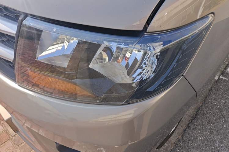 Used  M3 2018 1.6L Express Edition 5-seater