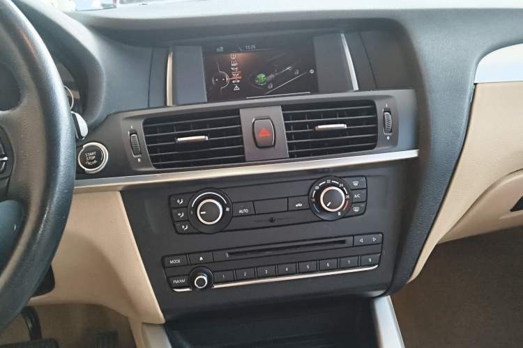 Used BMW X3 2014 xDrive20i Leading Model
