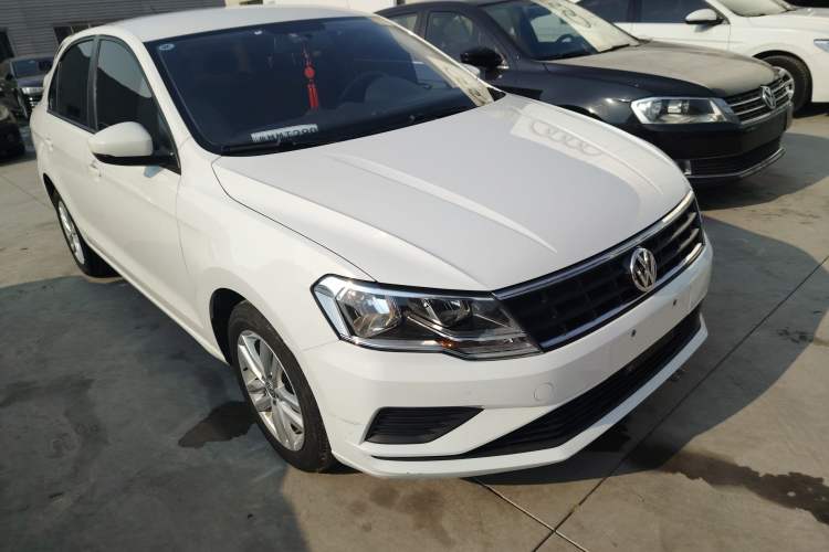Used Volkswagen Jetta 2019 Dream Edition 1.4L Manual Fashion Version