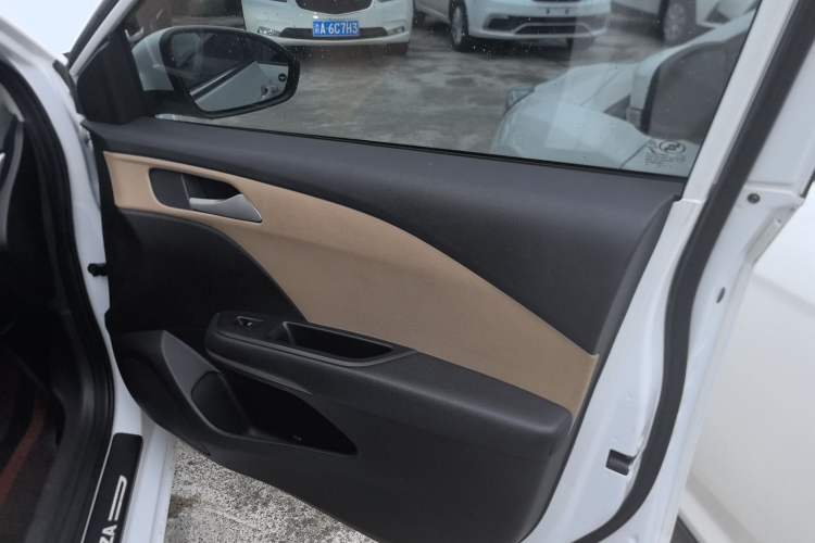 Used Chevrolet Monza 2021 320 Automatic Enjoyment Sunroof Edition
