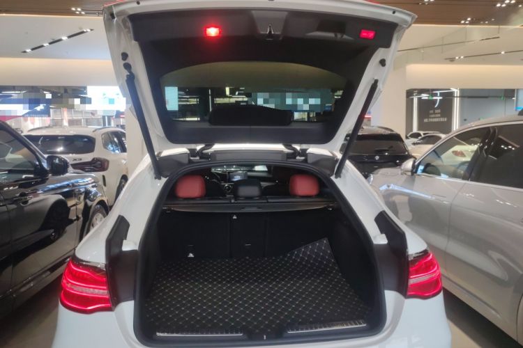 Used Mercedes-Benz GLC Coupe 2017 GLC 260 4MATIC Coupe SUV