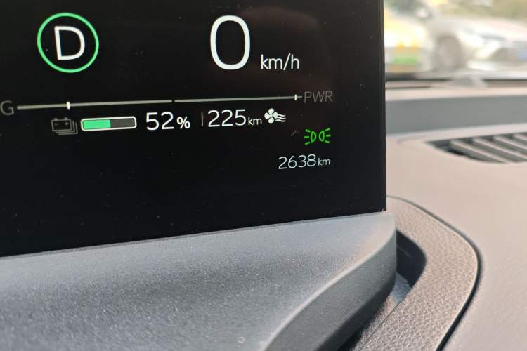 Used Toyota bZ3 2024 517 km Elite PRO