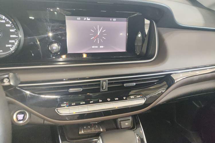 Used GAC Trumpchi M6 2019 270T DCT Luxury Edition (7-seater) China VI
