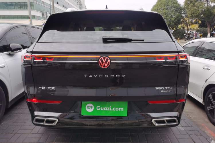 Used Volkswagen Talagon 2024 Facelifted 380TSI All-Wheel Drive R-Line Cruise Premium Edition
