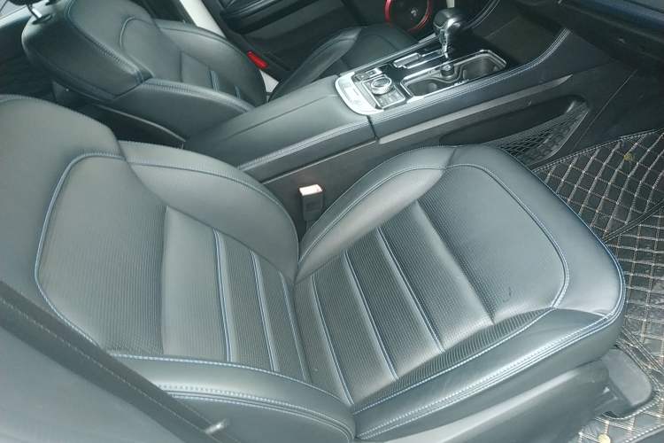 Used BAIC Off-Road BJ40 2019 PLUS 2.3T Automatic Four-Wheel Drive Premium Edition China VI