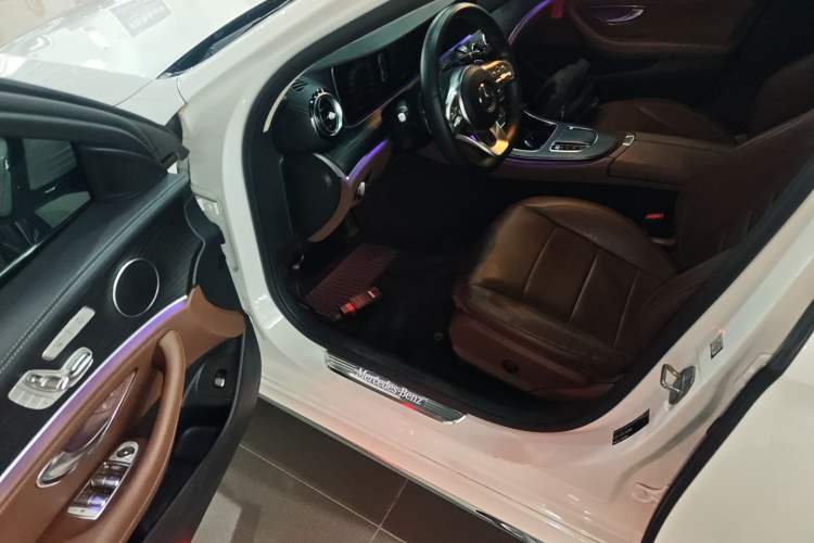 Used Mercedes-Benz E-Class 2019 Restyled E 300 L Sporty and Stylish Edition