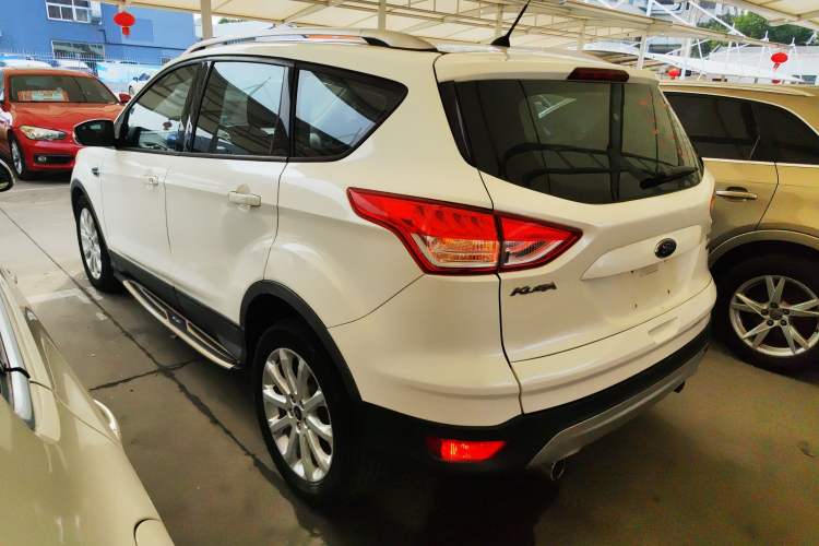 Used Ford Kuga 2015 1.5L GTDi Two-Wheel-Drive Comfort Model