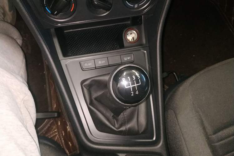 Used Volkswagen Lavida 2019 Lavida Start 1.5L Manual Fashion Edition China VI Standard
