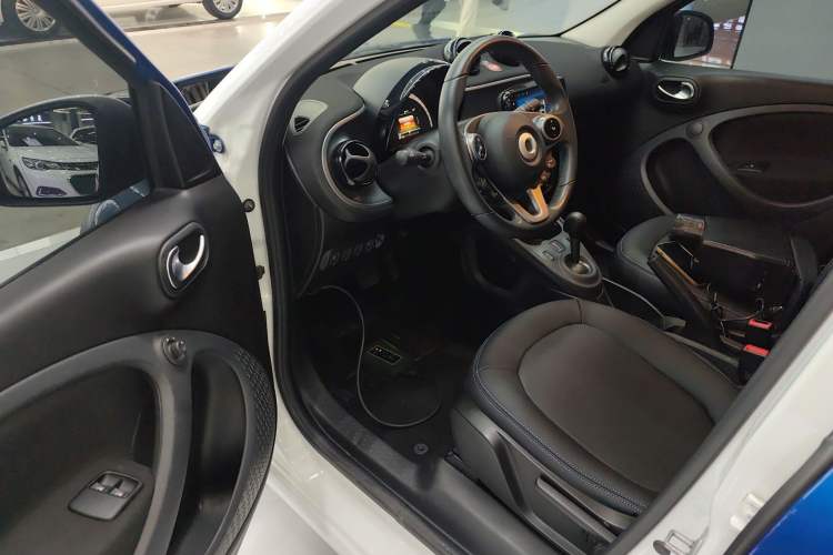Used  forfour 2018 1.0L 52kW Passion Edition