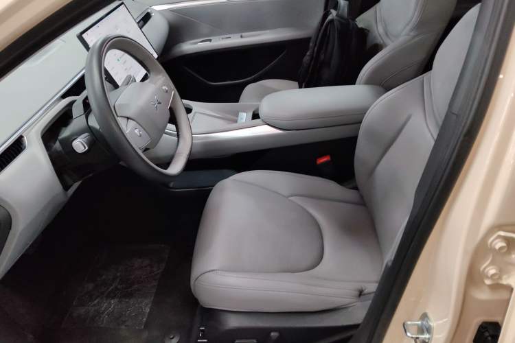 Used XPeng MONA M03 2024 620 with Ultra-Long Range
