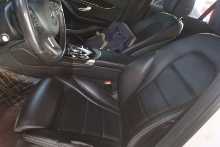 Used Mercedes-Benz GLC 2018 Facelift GLC 260 4MATIC Luxury Edition