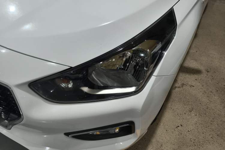 Used Hyundai Verna 2017 1.4L Manual Huancai Edition China V Standard
