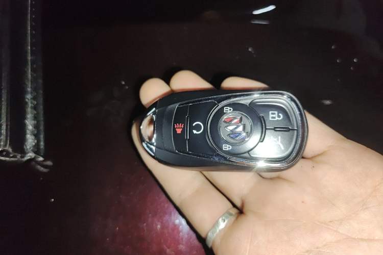 Used Buick Enclave 2020 28T All-Wheel Drive Avenir
