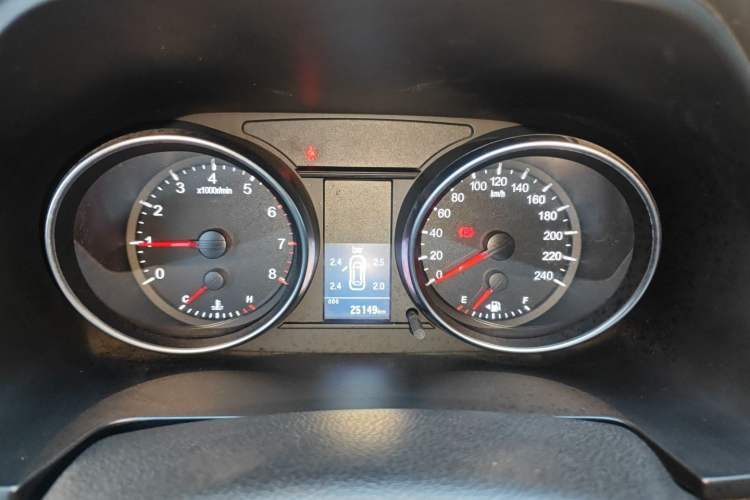 Used Haval M6 2021 PLUS 1.5T Manual Luxury Smart Connectivity Model
