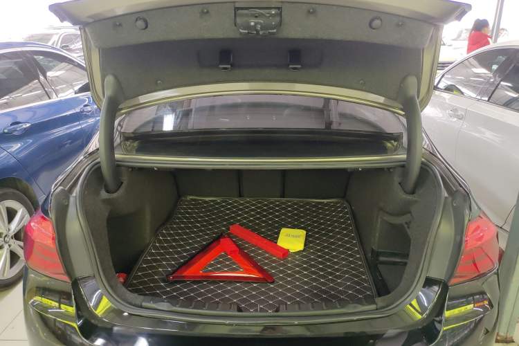 Used BMW 3 Series 2019 320Li Fashion Model