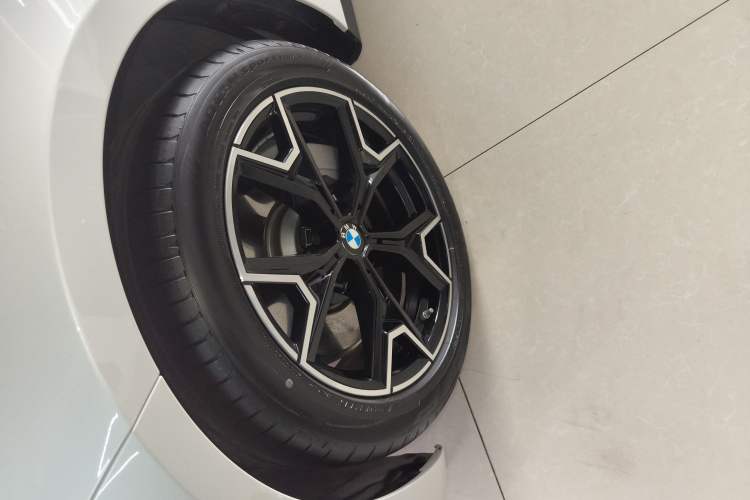 Used BMW i3 2025 eDrive 40 L Midnight Edition