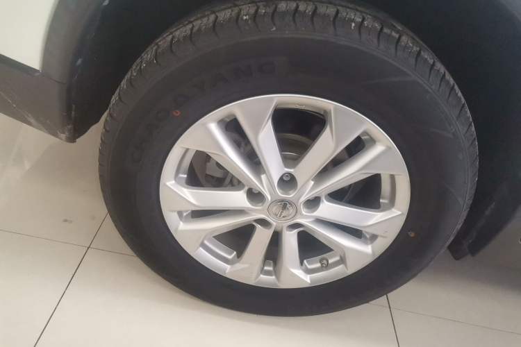 Used Nissan X-Trail 2014 2.5L CVT Luxury Edition 4WD
