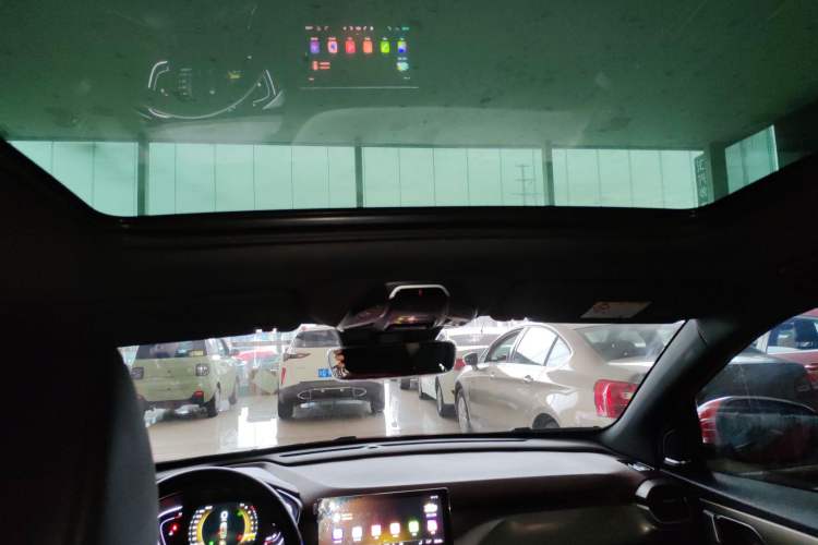 Used Geely Auto Coolray 2019 Sport Model 260T DCT Battle China V Standard
