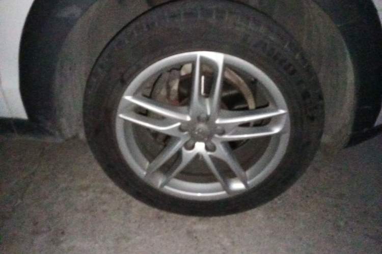 Used Audi Q5 2017 Plus 40 TFSI Technology Model