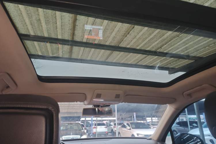 Used Volkswagen Touareg 2011 3.0 TSI Standard Version
